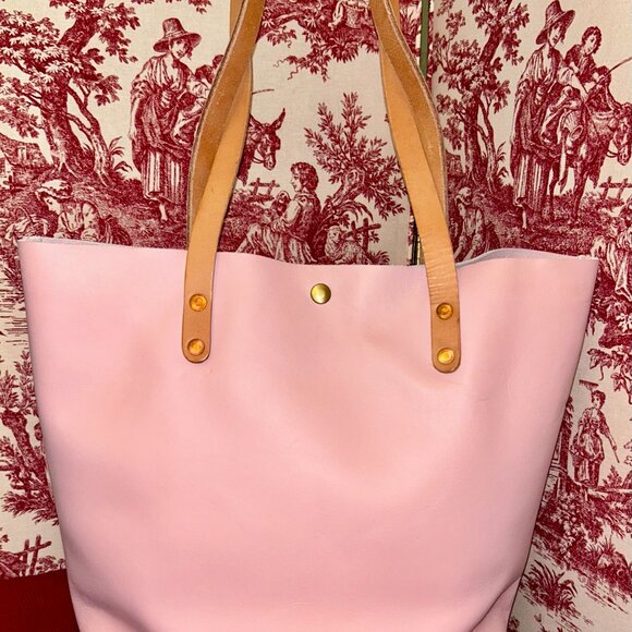 KMM & Co Standard Carnation Tote - Picture 9 of 11